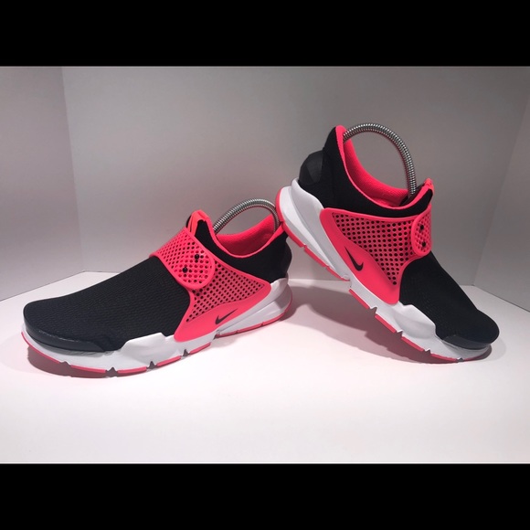 Nike Shoes - Nike Sock Dart Racer